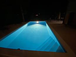 Villa Olive Oasis