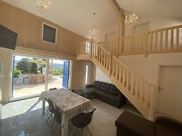 Villa Olive Oasis