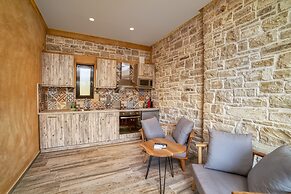 Olive Luxury Suites - Adults Only