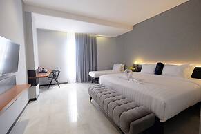 Hotel Youstay Semarang By Sinergi