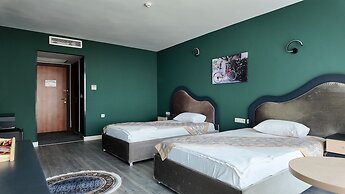Grand Merpond Otel