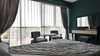 Grand Merpond Otel