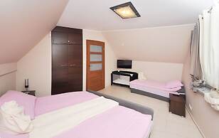 Ferienhaus Holiday Home Domki Raj