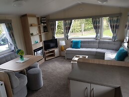 Stunning 6 Birth Caravan in Skegness, Herons Mead