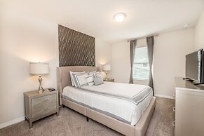 1570 Carey Palm Circle