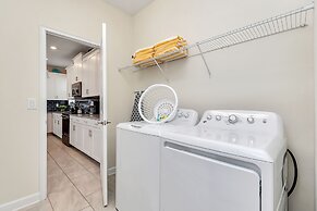 Stylish Home W/private Pool&spa, Near Disney!