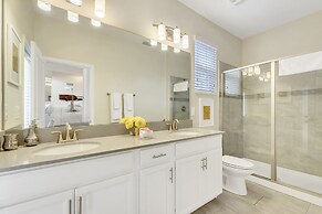 Stylish Home W/private Pool&spa, Near Disney!