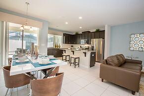 Beautiful Furnished Townhome w/ Private Pool!