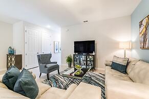 Beautiful Townhome W/pool &free Resort Access!