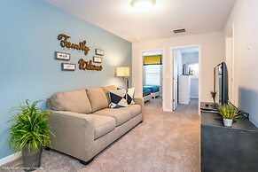 Beautiful Townhome W/pool &free Resort Access!