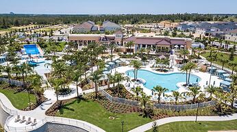 Beautiful Townhome W/pool &free Resort Access!