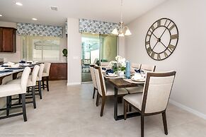 Beautiful Townhome W/pool &free Resort Access!