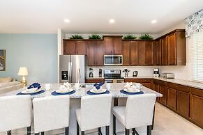 Beautiful Townhome W/pool &free Resort Access!