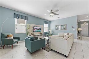 Stunning Home W/private Pool, Minutes From Disney!