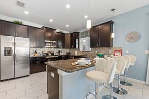 Stunning Home W/private Pool, Minutes From Disney!