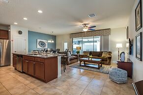 Townhome W/private Pool & Free On-site Water Park!