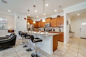 Free Waterpark Splash Pool BBQ Themed Rooms