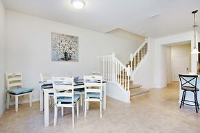 Townhome W/private Pool & Free Water Park!