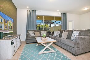 Townhome W/private Pool & Free Water Park!