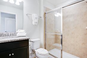 Townhome W/private Pool & Free Water Park!