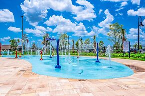 Pool Townhome 5mi to Disney Free Waterpark!