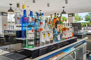 Cozy Condo W/private Balcony & Free Resort Access