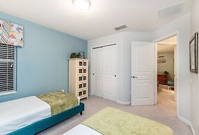 Spacious Home W/private Pool/spa & Free Waterpark!