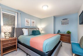 Spacious Home W/private Pool/spa & Free Waterpark!