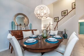 Spacious Home W/private Pool/spa & Free Waterpark!