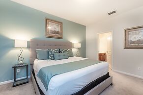 Spacious Home W/private Pool/spa & Free Waterpark!