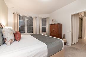 Spacious Home W/private Pool/spa & Free Waterpark!