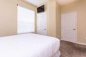 4024 Breakview Drive #203