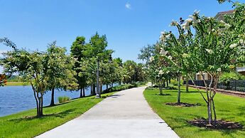 4024 Breakview Drive #203