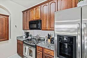 First Floor Vista Cay Condo W/free Resort Access!