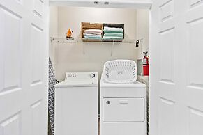 First Floor Vista Cay Condo W/free Resort Access!