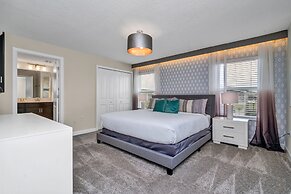 Private Pool Themed Bedrooms Free Waterpark!