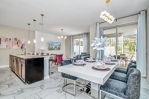 Private Pool Themed Bedrooms Free Waterpark!