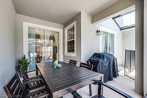 Stylish Home w/ Private Pool, 10 Min. From Disney!