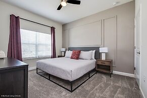 Stylish Home w/ Private Pool, 10 Min. From Disney!