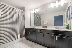 Beautiful, Modern Home W/private Pool! Near WDW