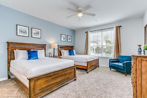 Freshly Remodeled Vista Cay Condo Near Disney!