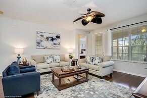 Freshly Remodeled Vista Cay Condo Near Disney!