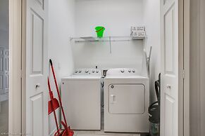 6112 Broad Oak Drive