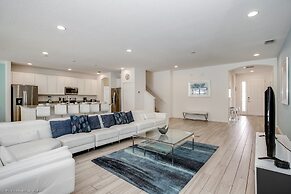 6112 Broad Oak Drive