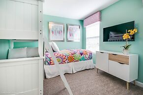 Beautiful Home W/private Pool & Spa, Near Wdw!