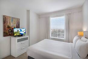 Updated Condo Near Conv Ctr, I-drive & Universal!