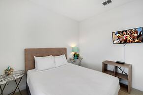 Updated Condo Near Conv Ctr, I-drive & Universal!