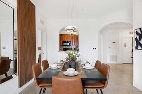 Updated Condo Near Conv Ctr, I-drive & Universal!