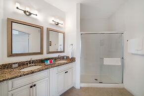 Updated Condo Near Conv Ctr, I-drive & Universal!