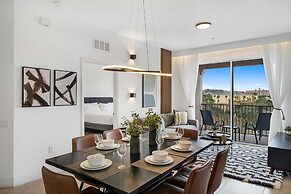 Updated Condo Near Conv Ctr, I-drive & Universal!